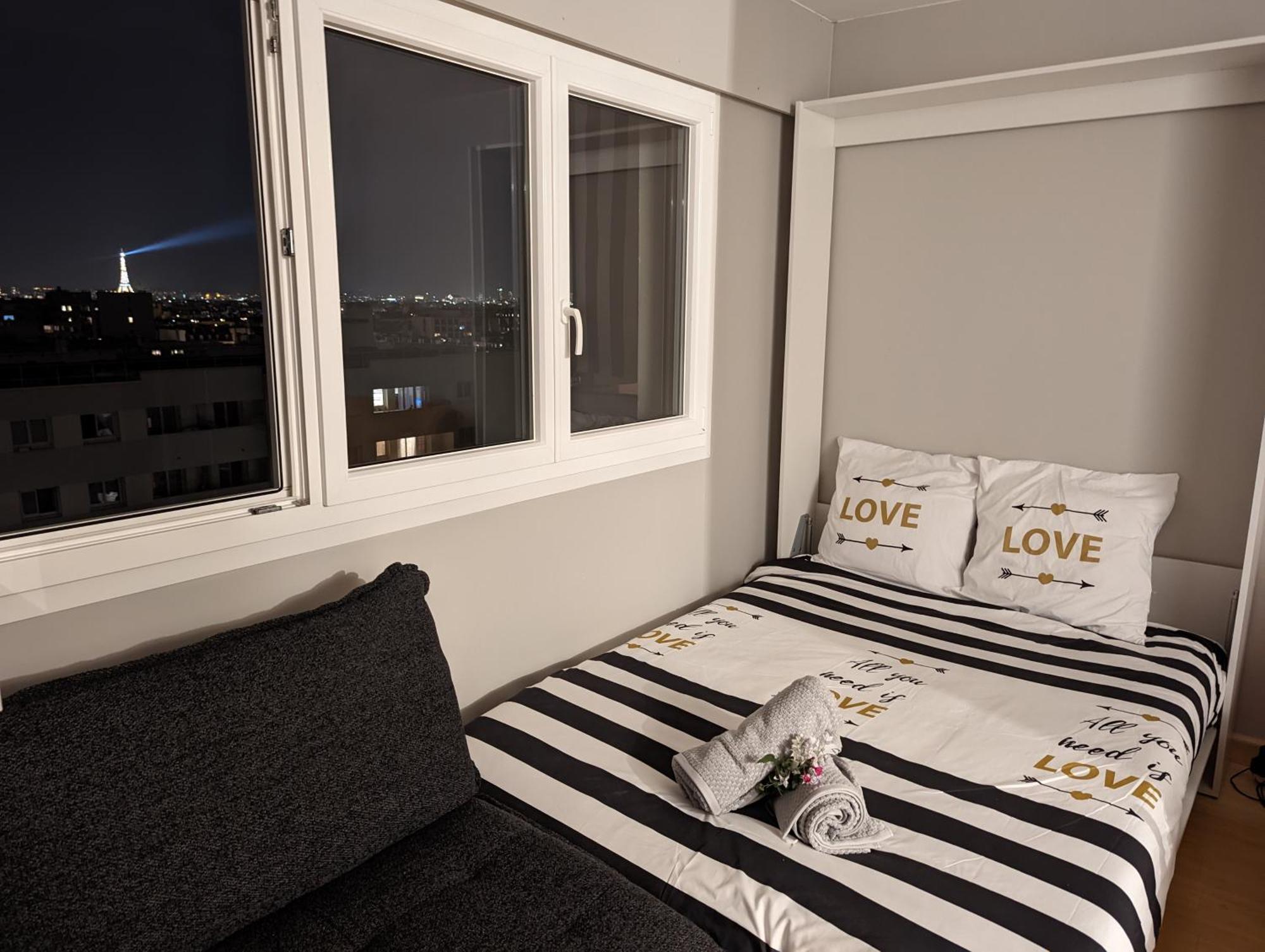 Charming Studio With Eiffel View Paris Dış mekan fotoğraf